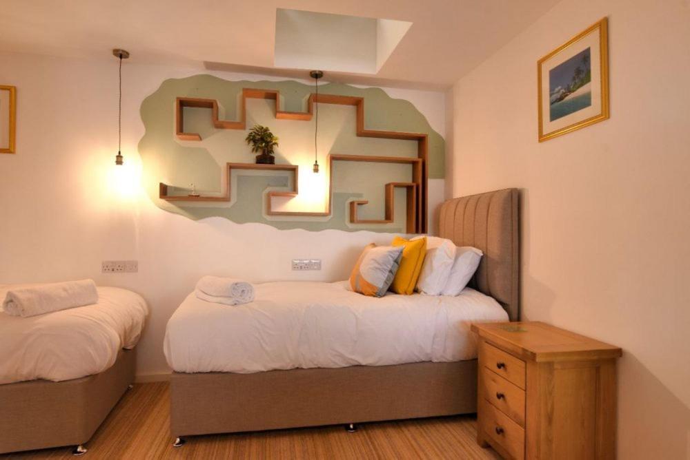Largigi Offering Two Amazing Panoramic Sea Front Apartments Lyme Regis Exterior foto